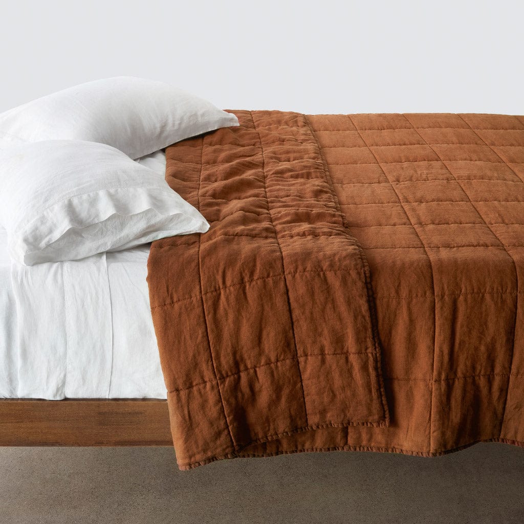 QA | Stonewashed Linen Quilt - Sienna