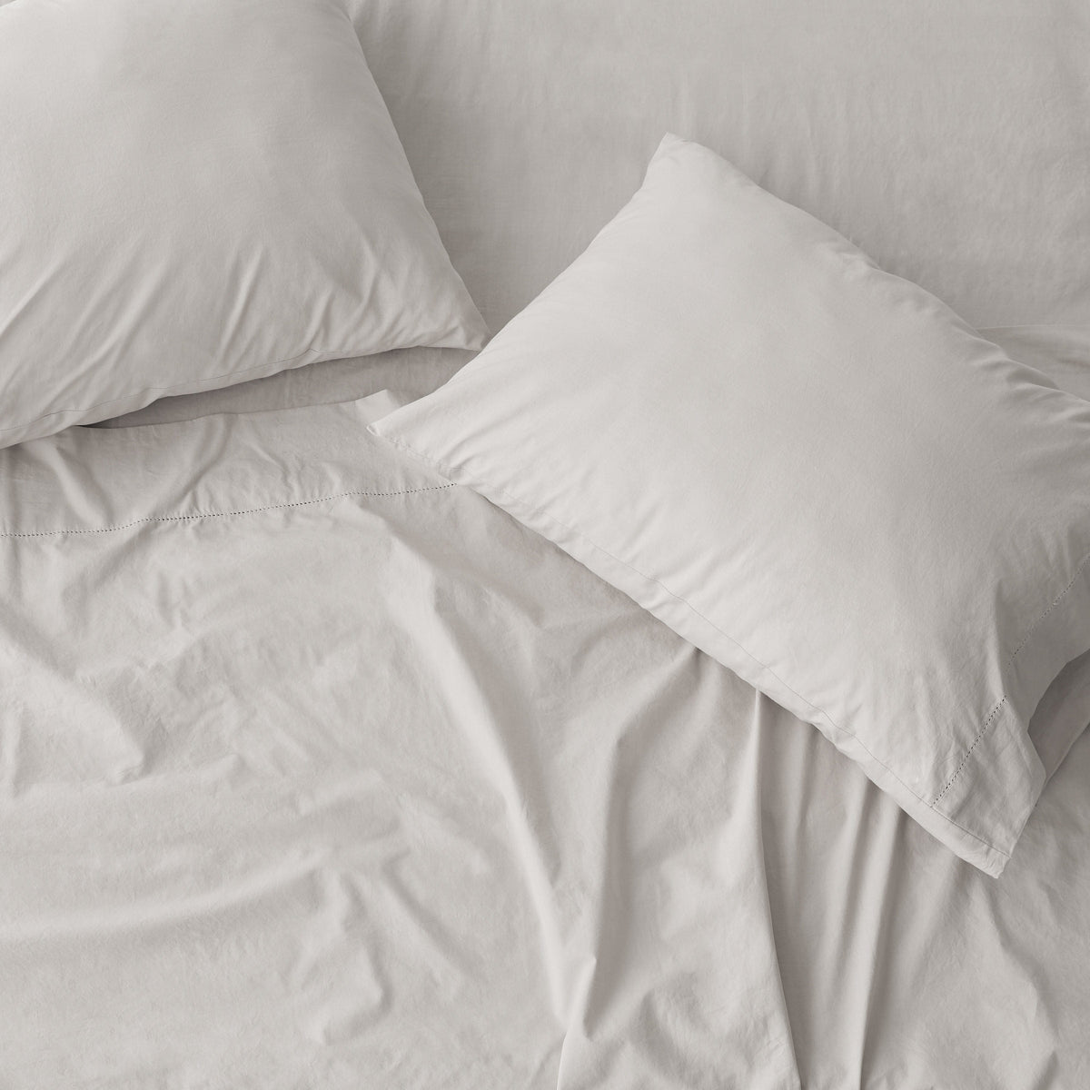 Stonewashed Organic Cotton Percale Pillowcases - Image 3