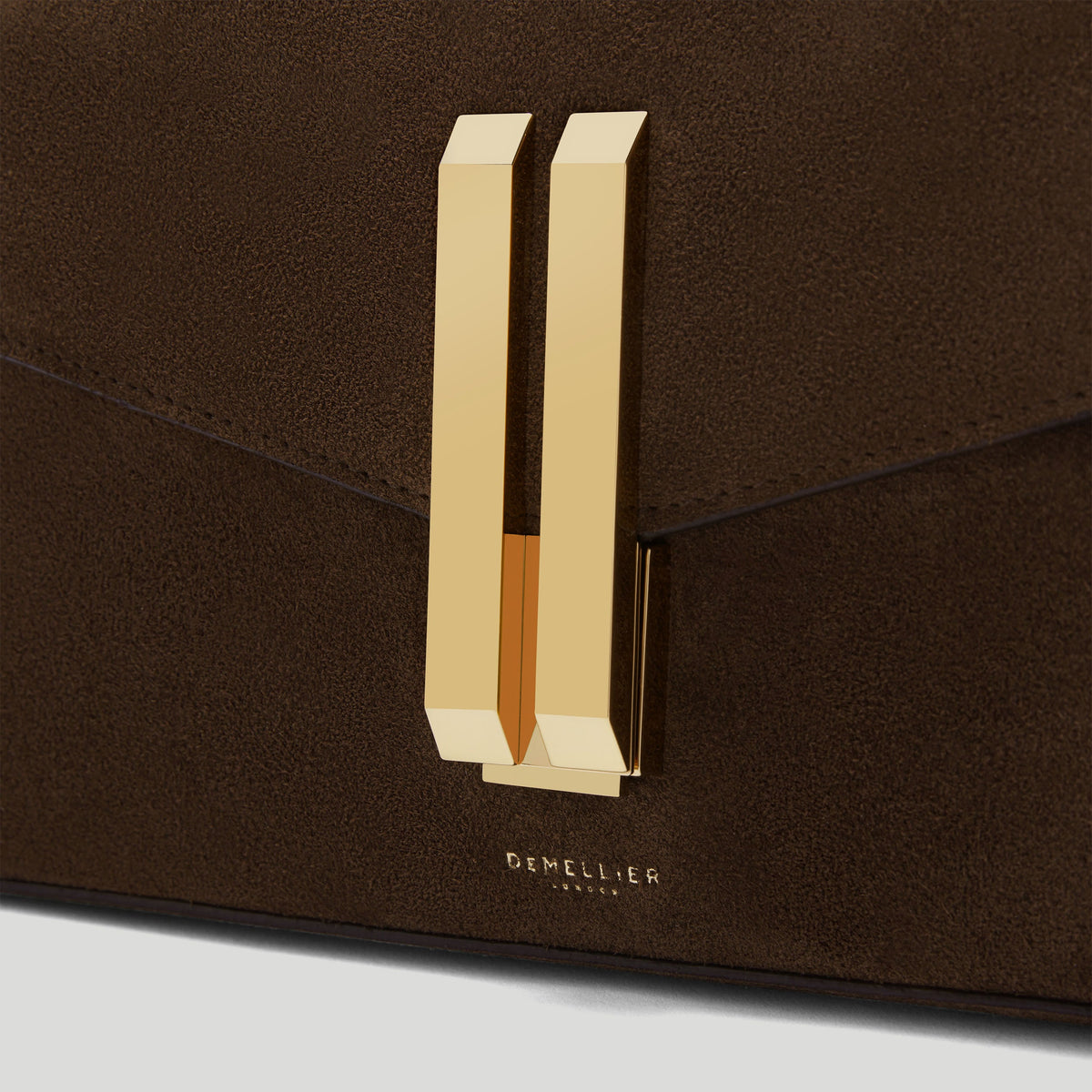 The Vancouver Clutch - Image 3