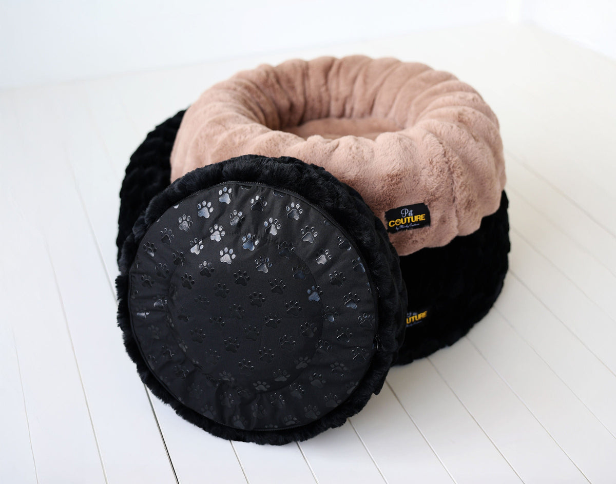 Black Crinkle Pet Bed - Image 8