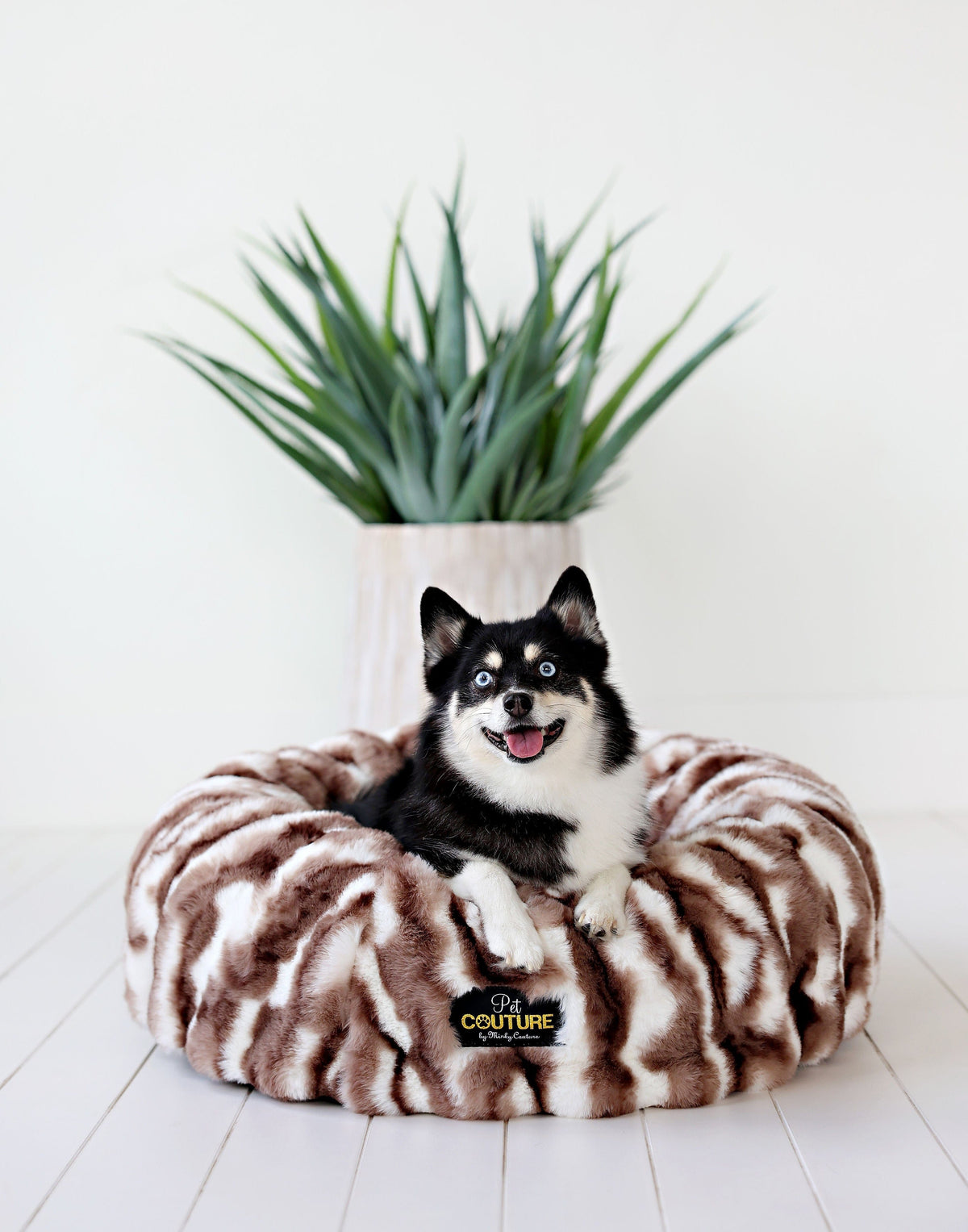 Cloudy Day Brown Pet Bed - Image 2