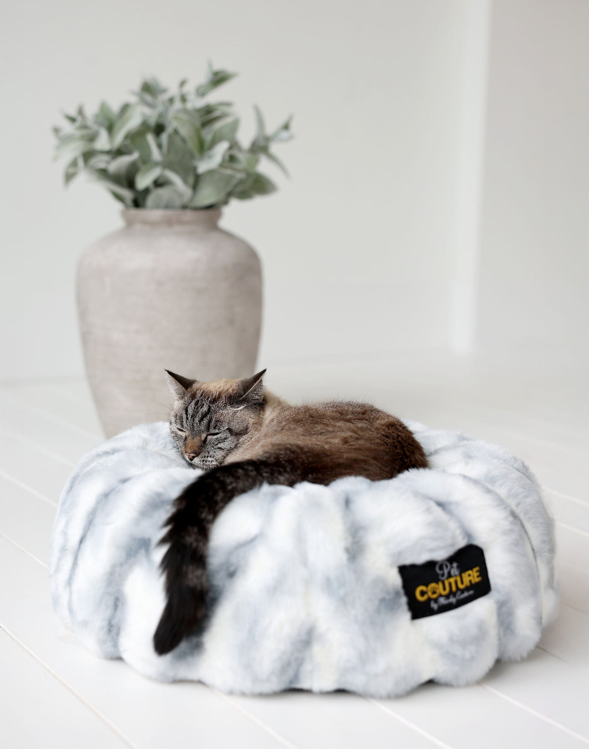 Cloudy Day Blue Pet Bed - Image 2