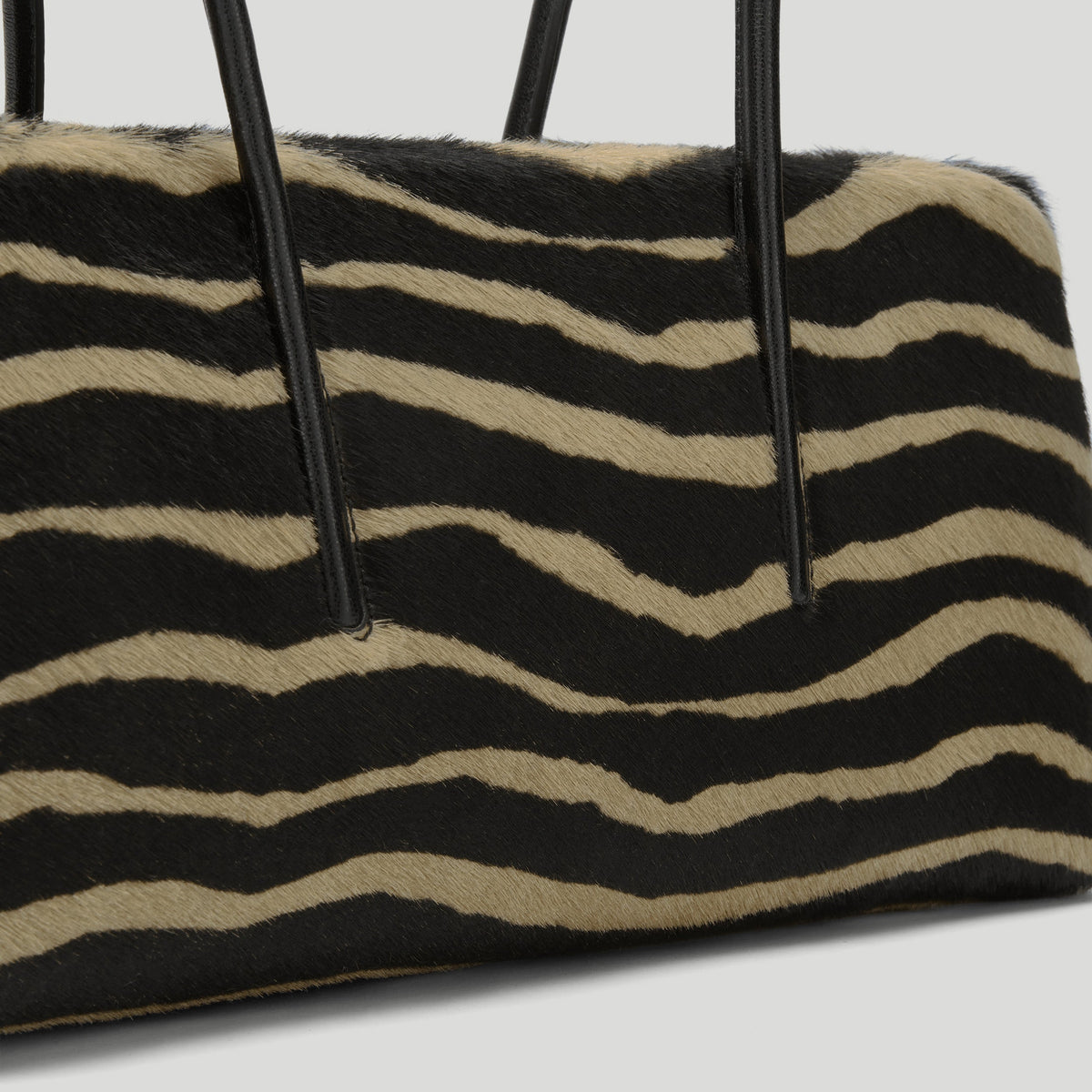The Stockholm Shoulder - Image 3