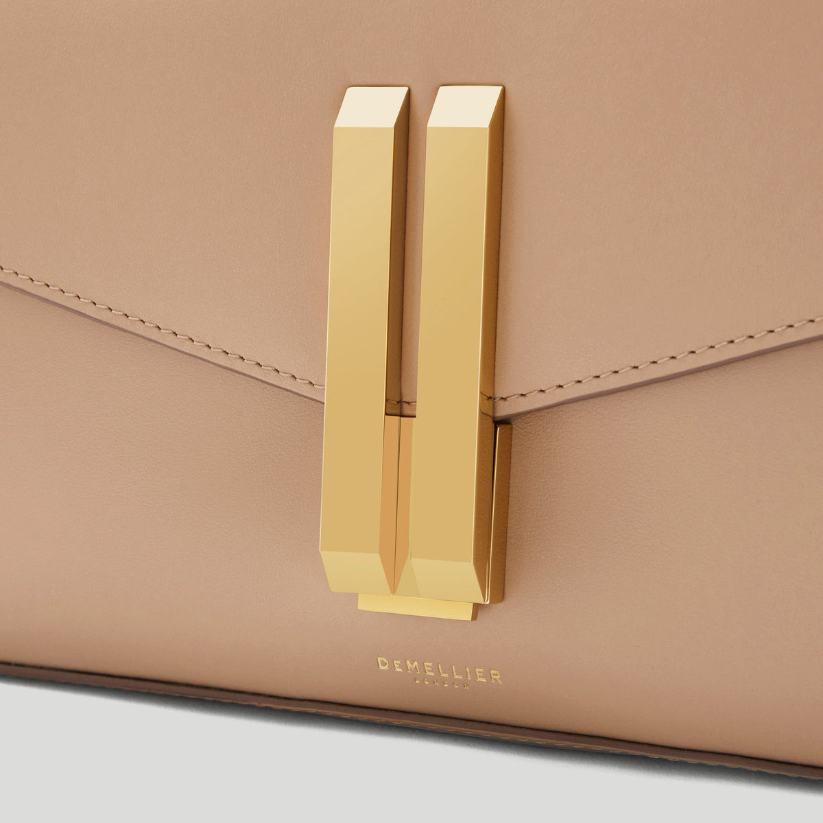 The Vancouver Clutch - Image 2