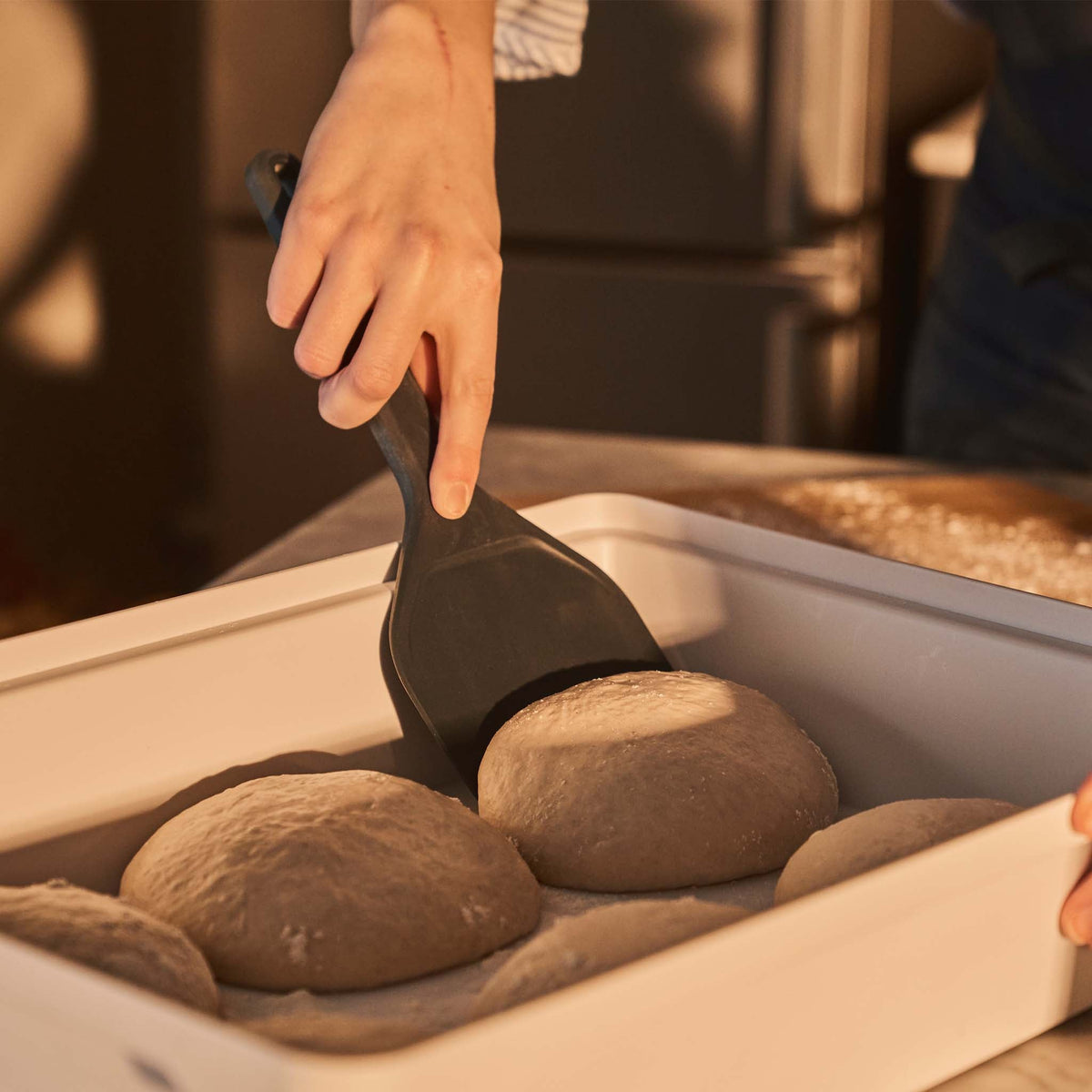Ooni Halo Pro Dough Ball Maker Bundle - Image 4