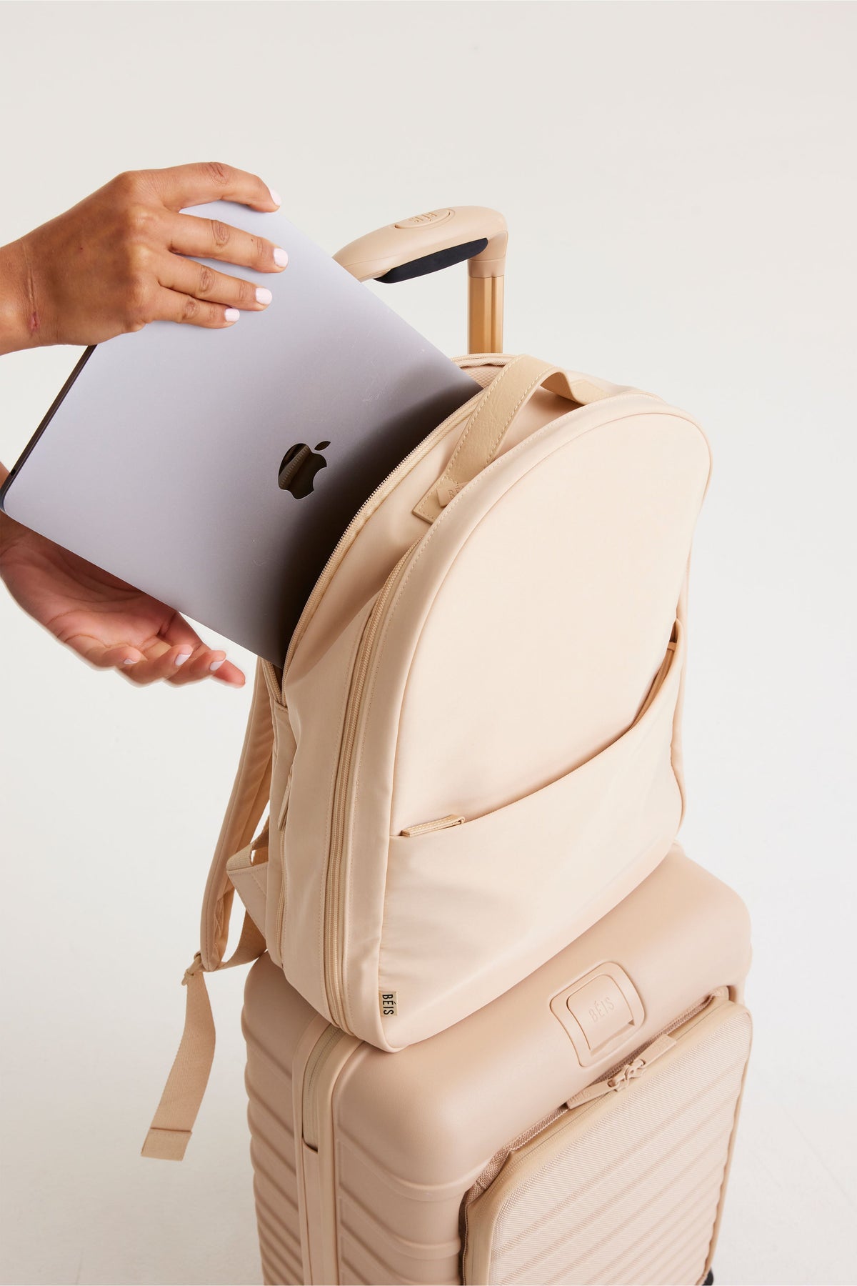 The Commuter Backpack in Beige - Image 12
