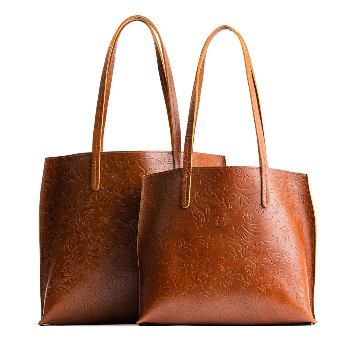 August Tote - Image 62