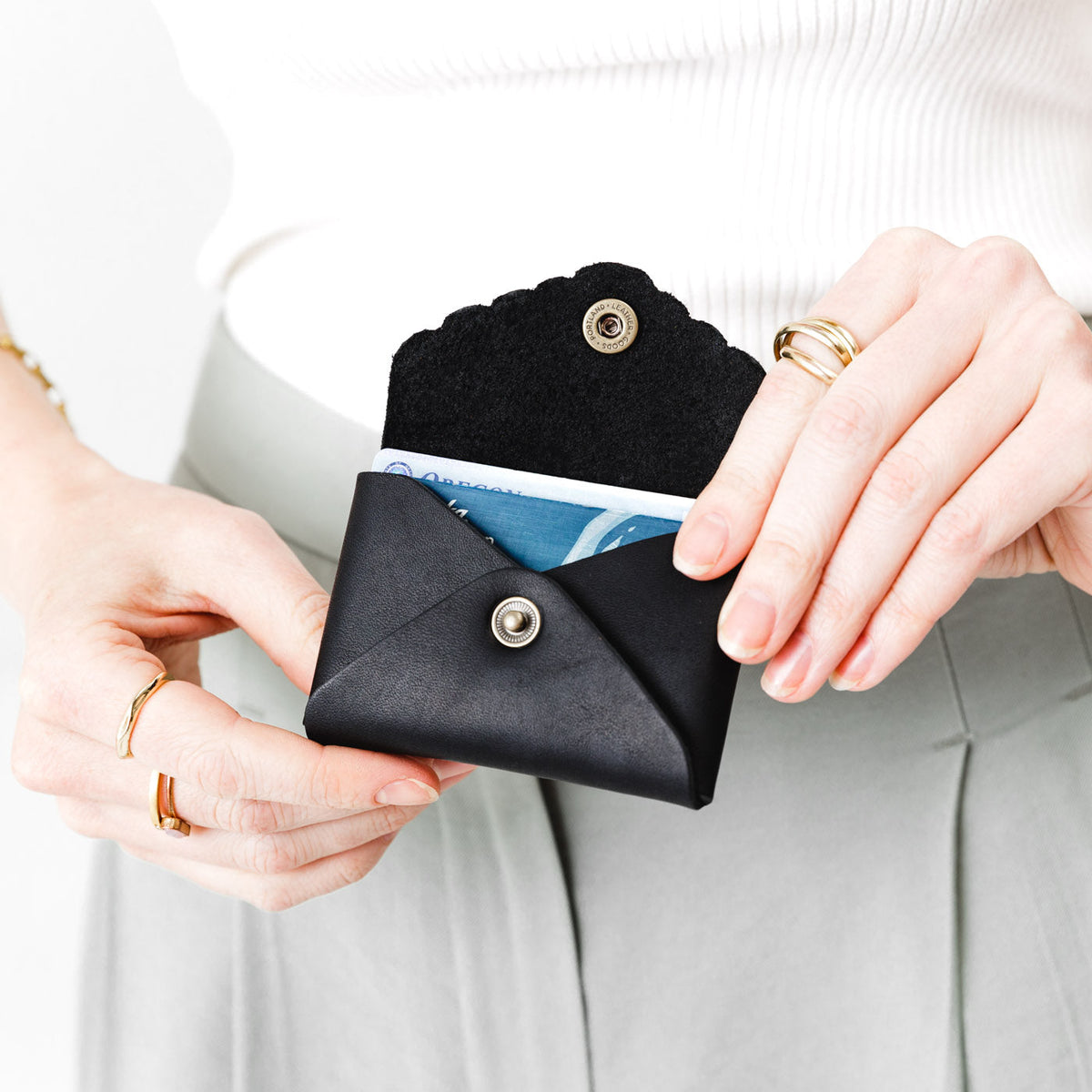 'Almost Perfect' Mini Daisy Wallet - Image 120