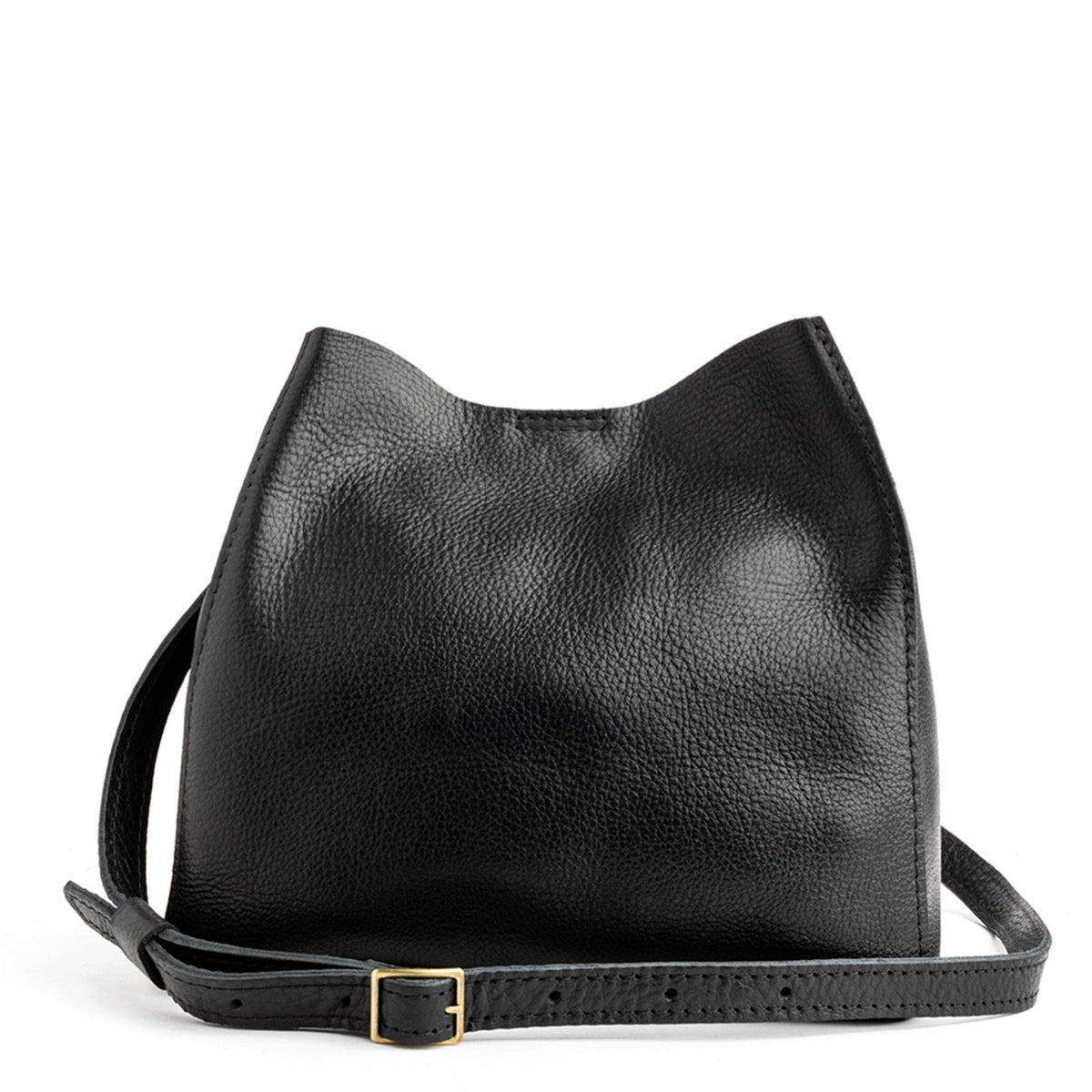 Butterfly Bucket Bag - Pebbled--black