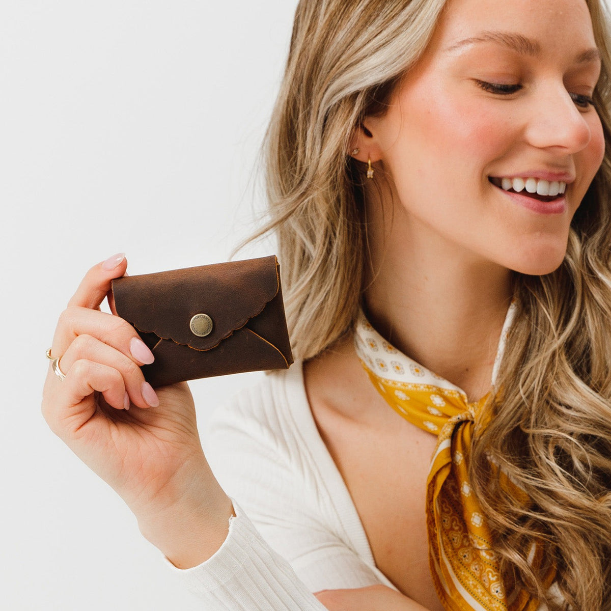 Mini Daisy Wallet - Image 119