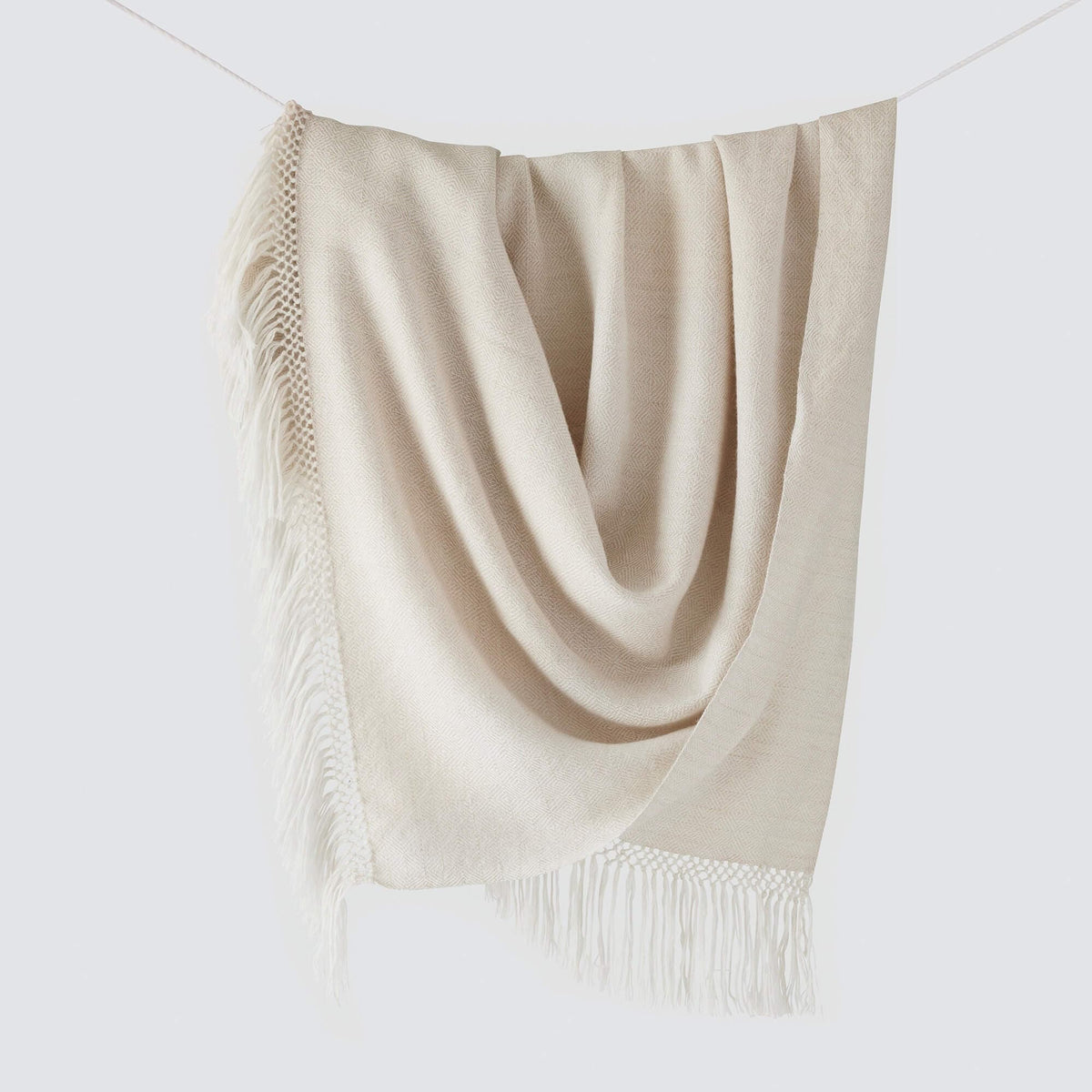 Diamanta Alpaca Throw - Sand