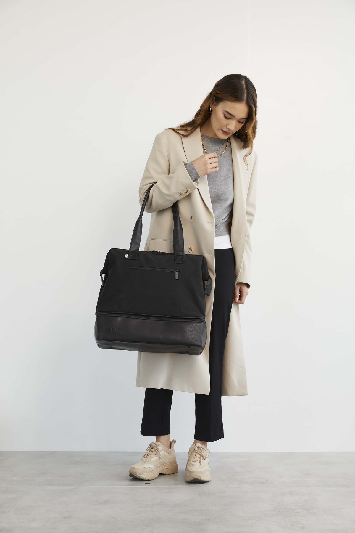 The Mini Weekender in Black - Image 3