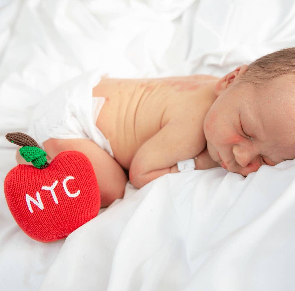 Estella Organic Baby Toy - Big Apple Rattle - Image 2