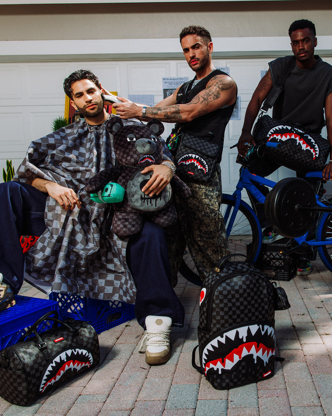 Sharks in Paris Thunderdrip Moneybear Teddybear Backpack - Image 8