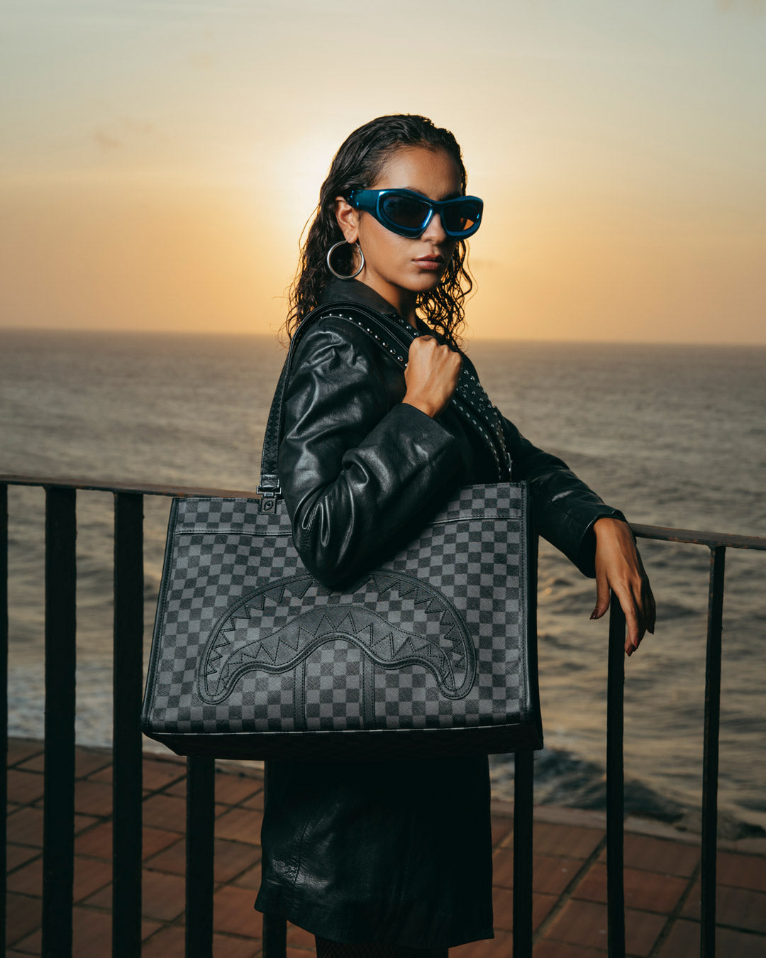 Midnight Chateau Tortuga Tote - Image 8
