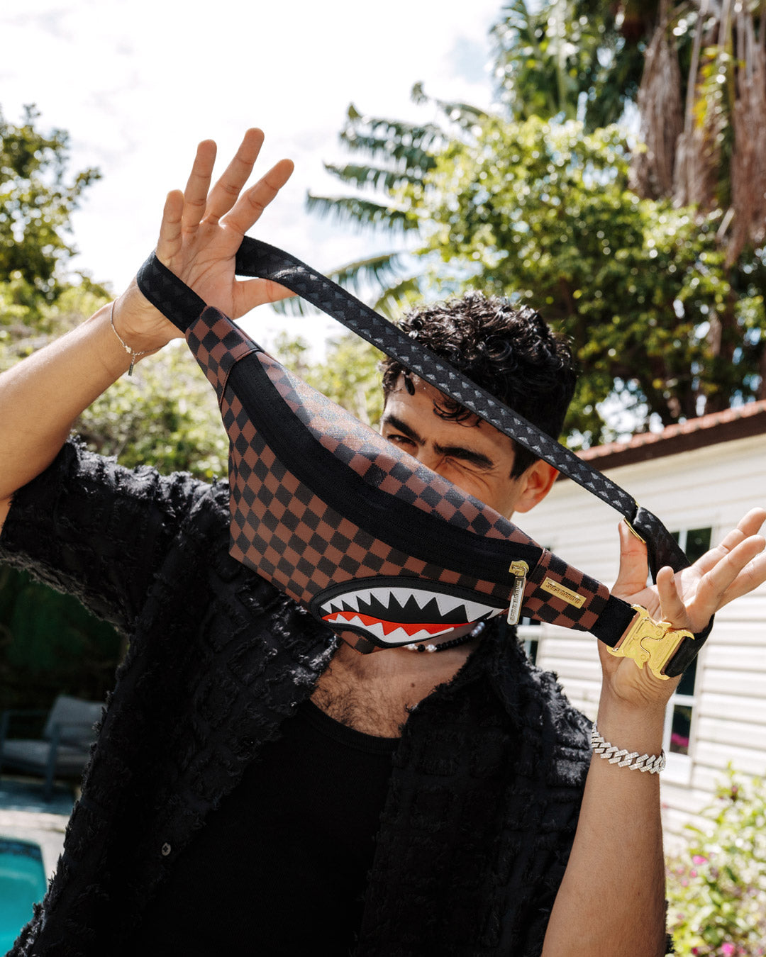 Sawtooth Sharks in Paris Savvy Crossbody - Image 9