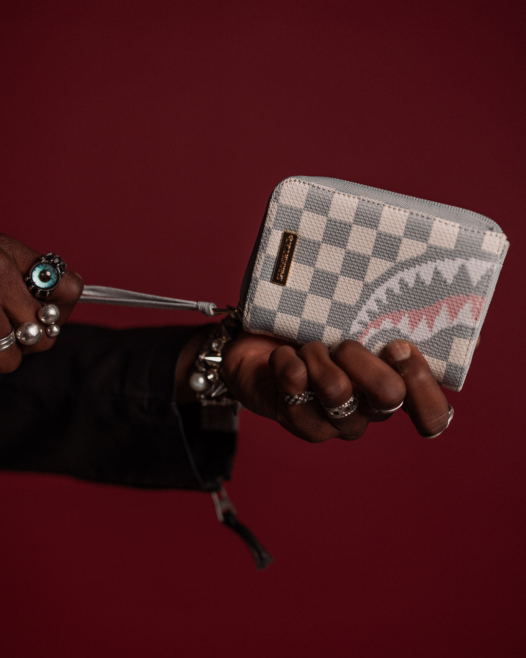 Knit Sharks in Paris in Cream Wallet - Image 6