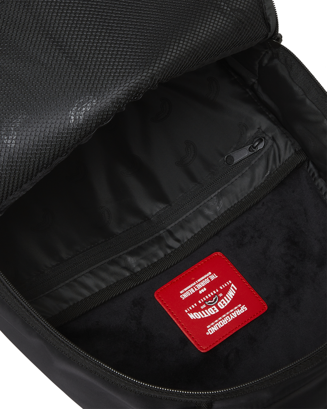 Shark Central 2.0 Neon Venom Backpack - Image 12