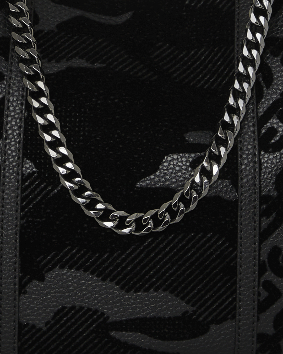 Nemesis Hunt Vice Shoulder Bag - Image 9