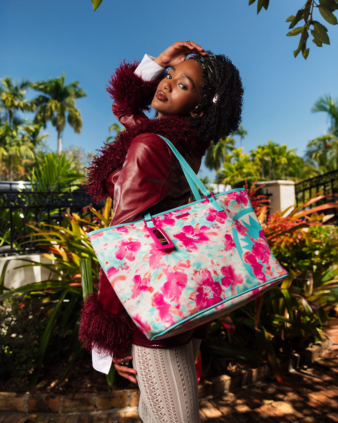 Garden Delight Tote - Image 10