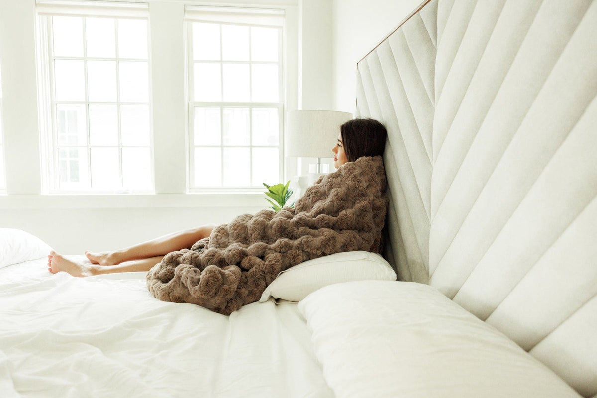 Ultra Sorbet Gingersnap Blanket - Image 3