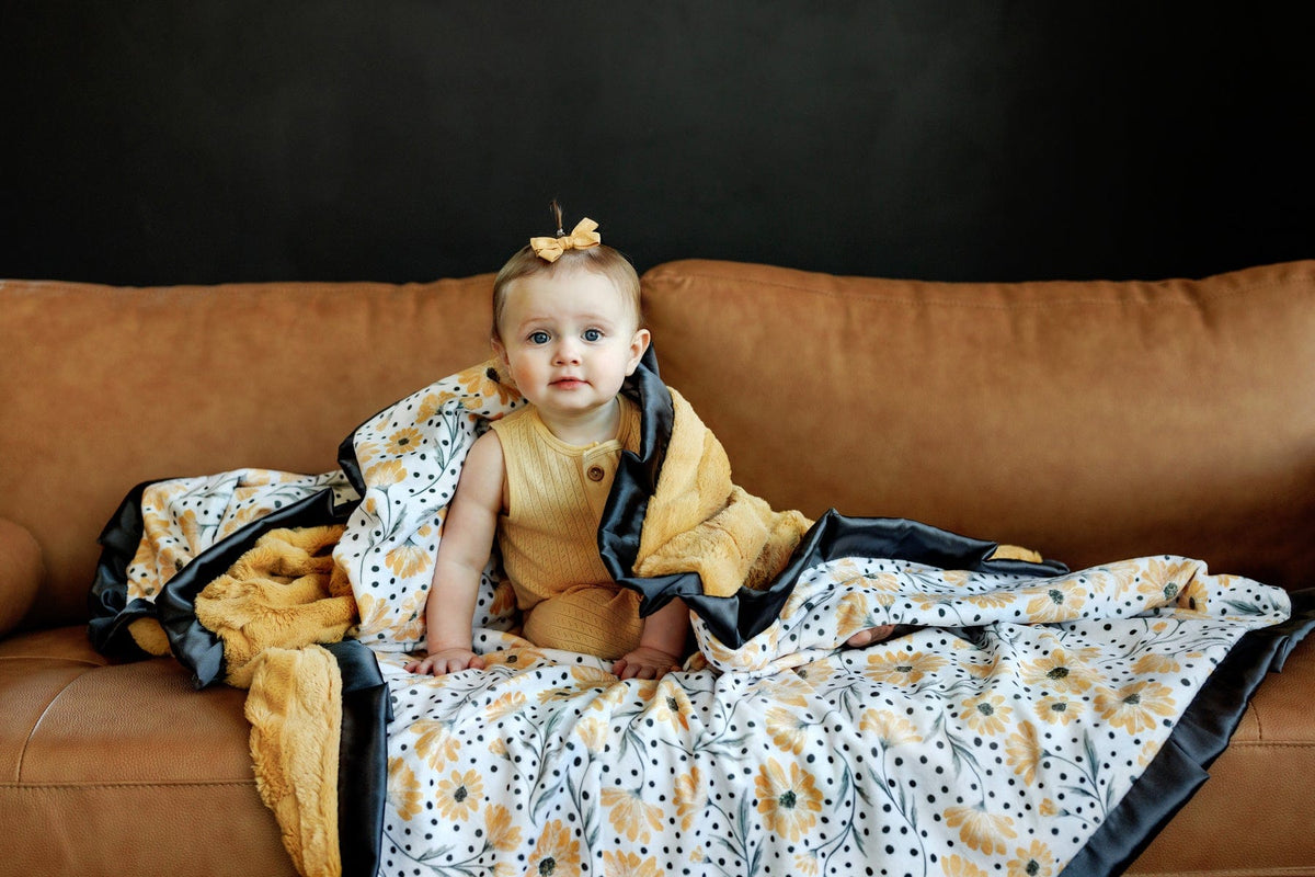 Yellow Daisy Blanket - Image 3