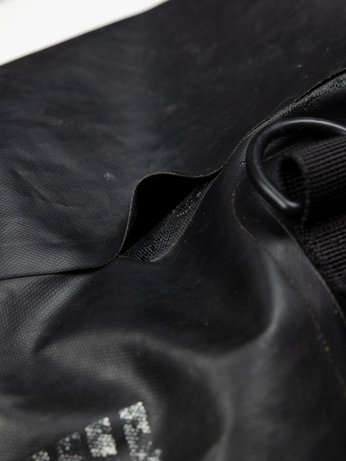 Bag Seam Repair - Image 3