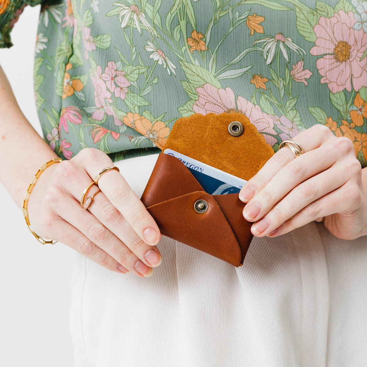 'Almost Perfect' Mini Daisy Wallet - Image 112