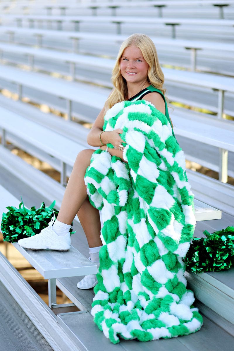 Hugs Churro Green Apple Blanket - Image 2