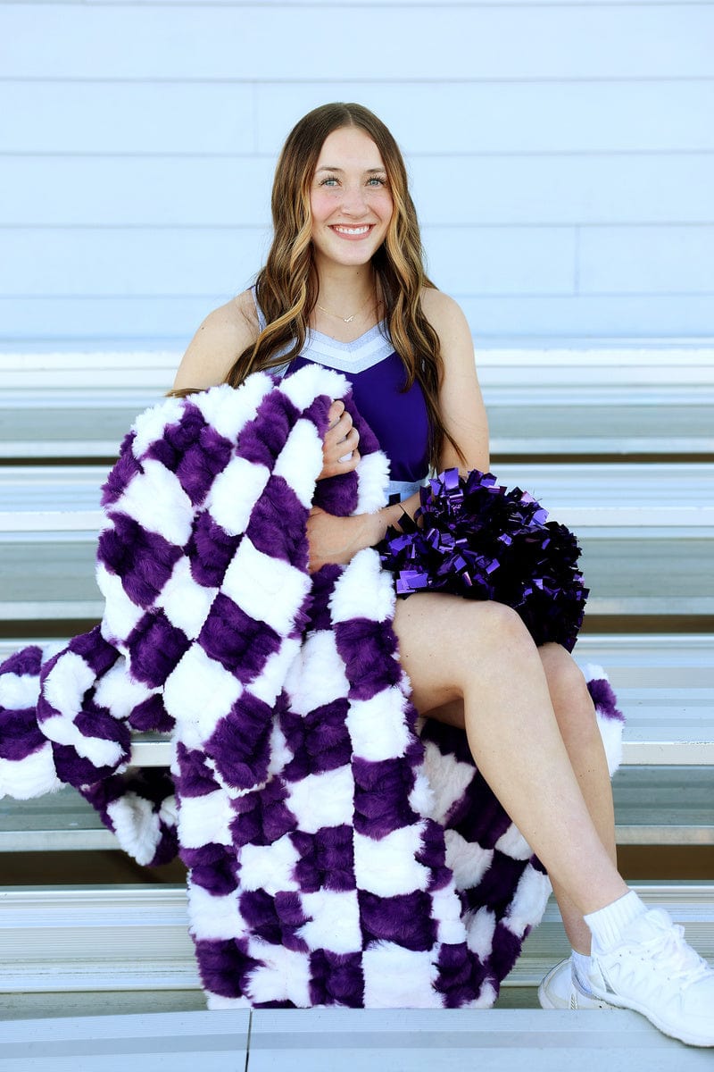 Hugs Churro Grape Blanket - Image 2
