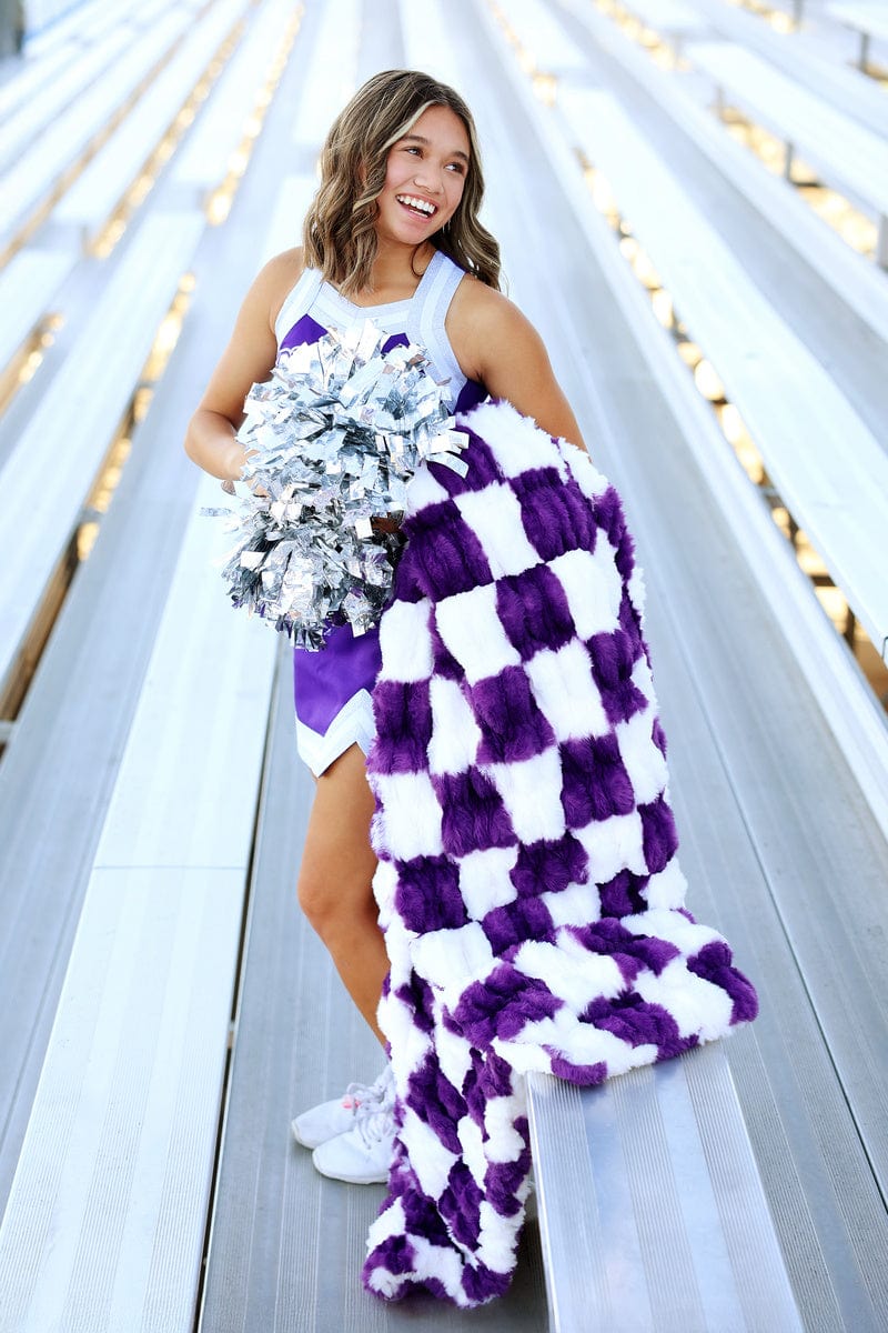 Hugs Churro Grape Blanket - Image 3