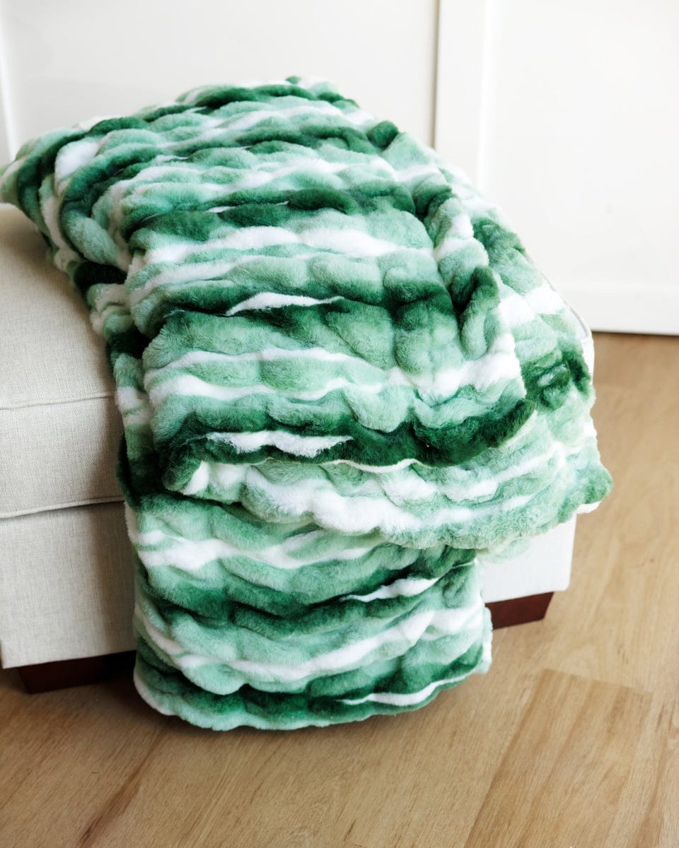 Hugs Swirl Forest Green Blanket - Image 2