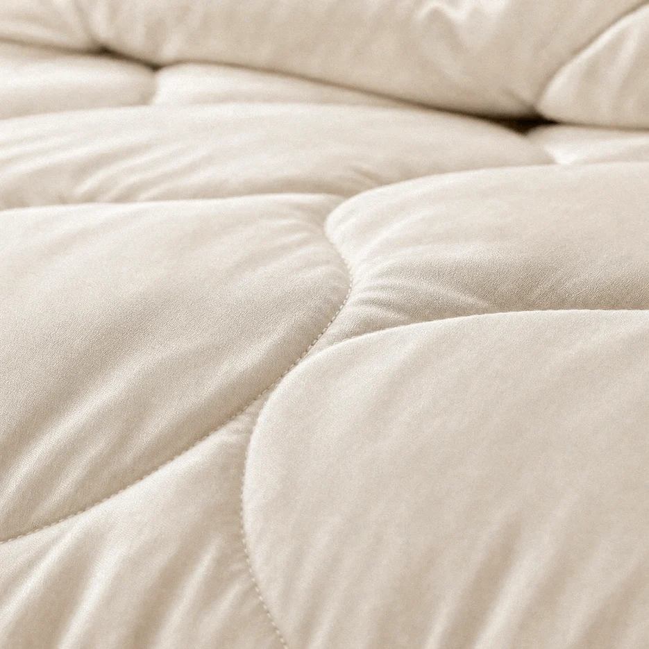Beyond Bamboo Cloud Comforter - Image 4