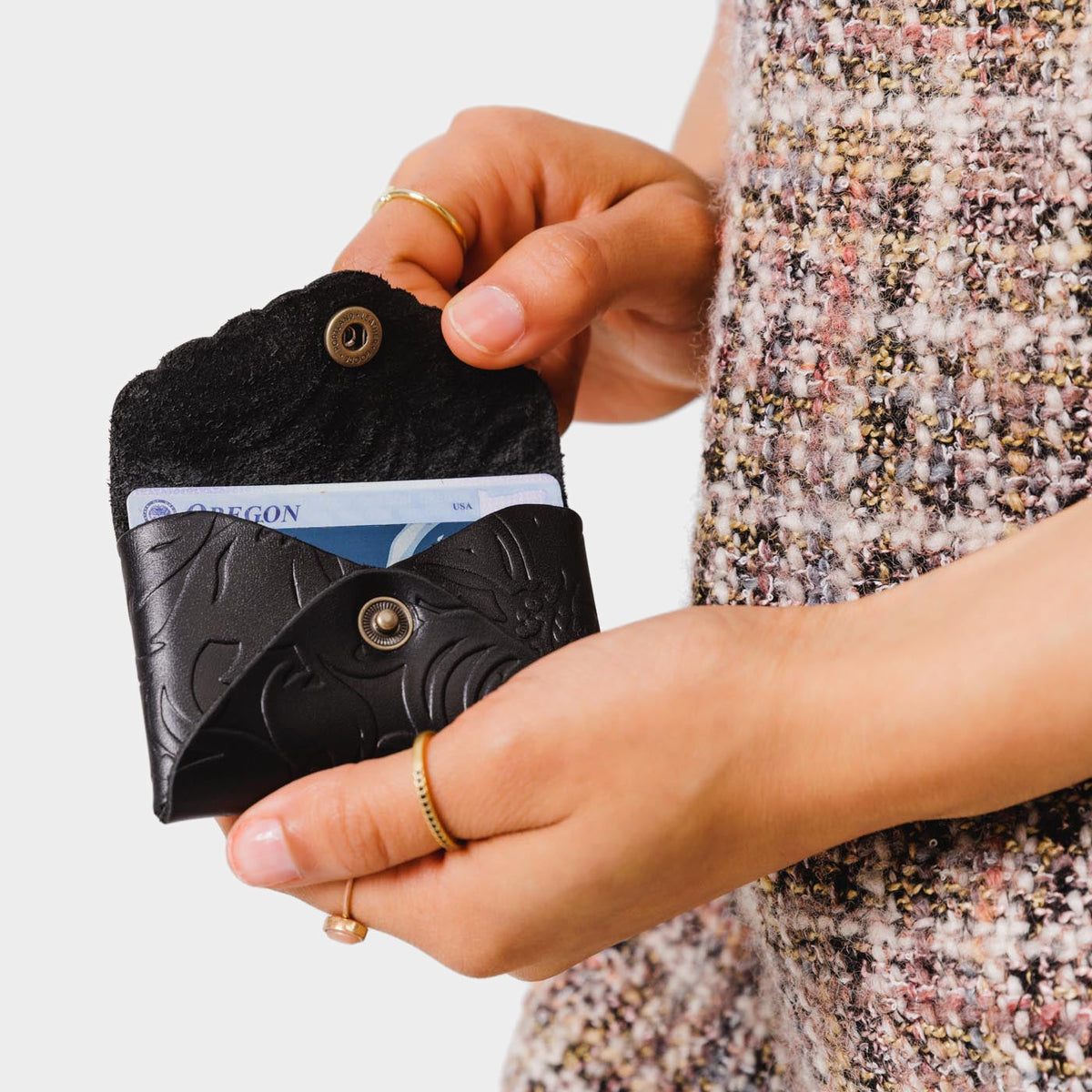 Mini Daisy Wallet - Image 124