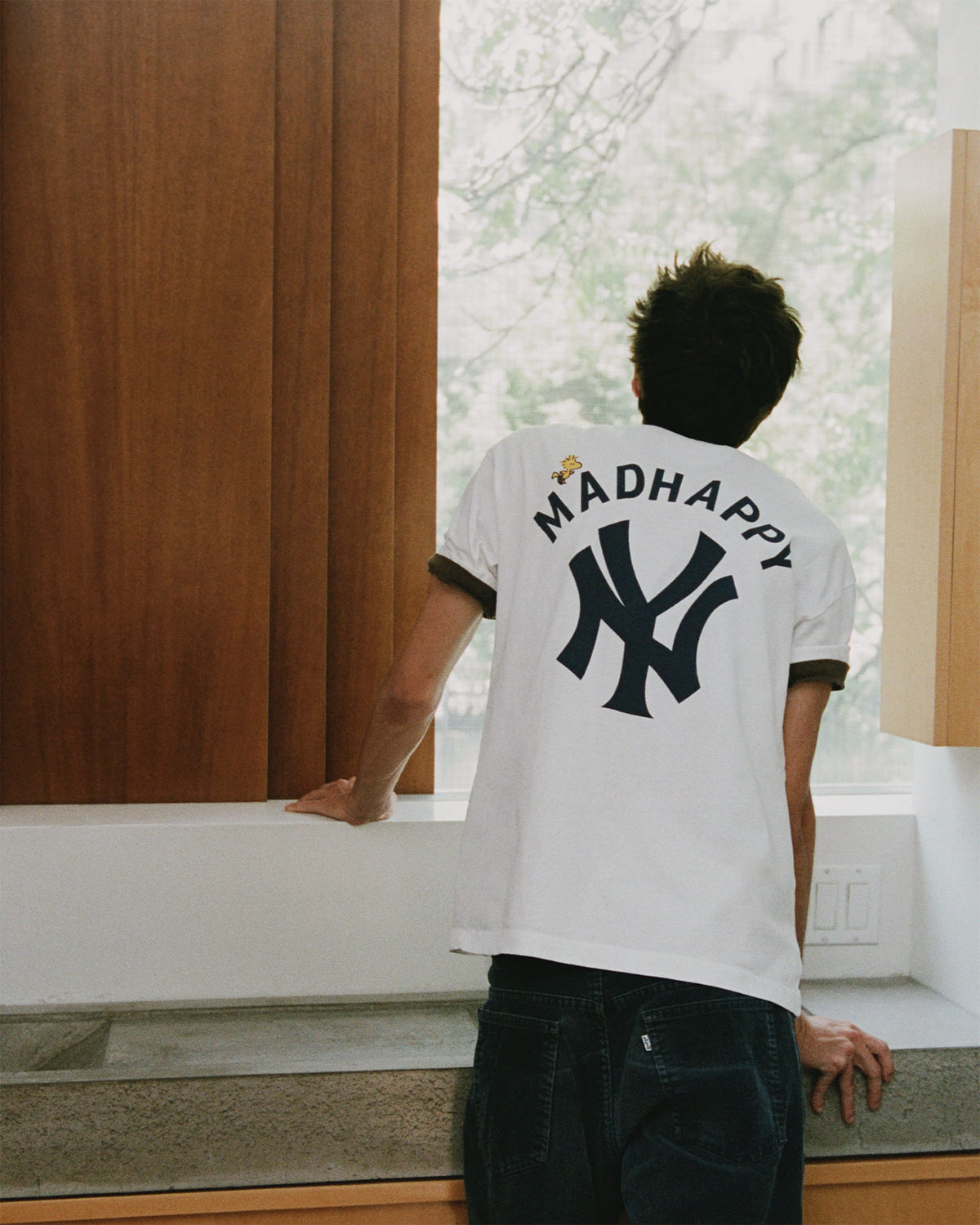 Yankees & Peanuts Heavyweight Tee - Image 4