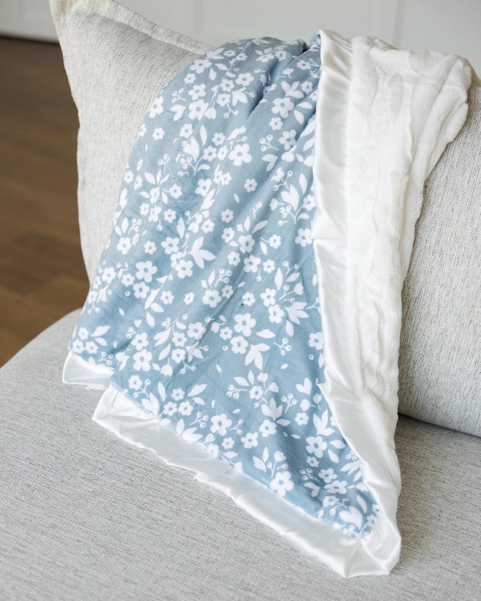 Dainty Floral Blue & White Blanket