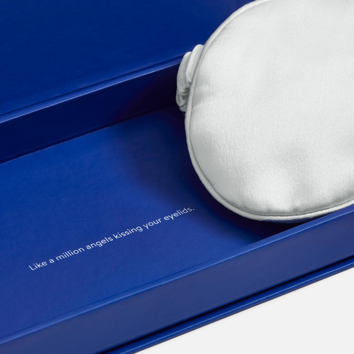 Rewards Silk Eyemask - Image 6