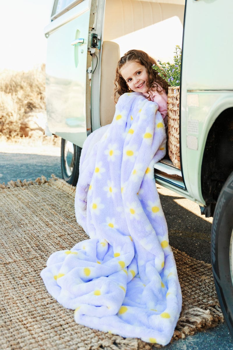 Lush Lilac Flower Blanket - Image 2