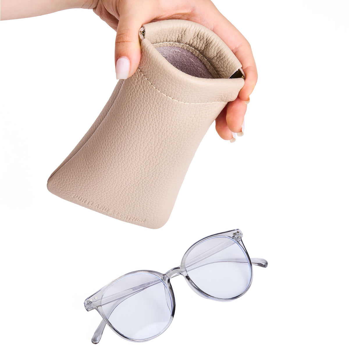 Squeeze Eyeglass Case - Oatmilk