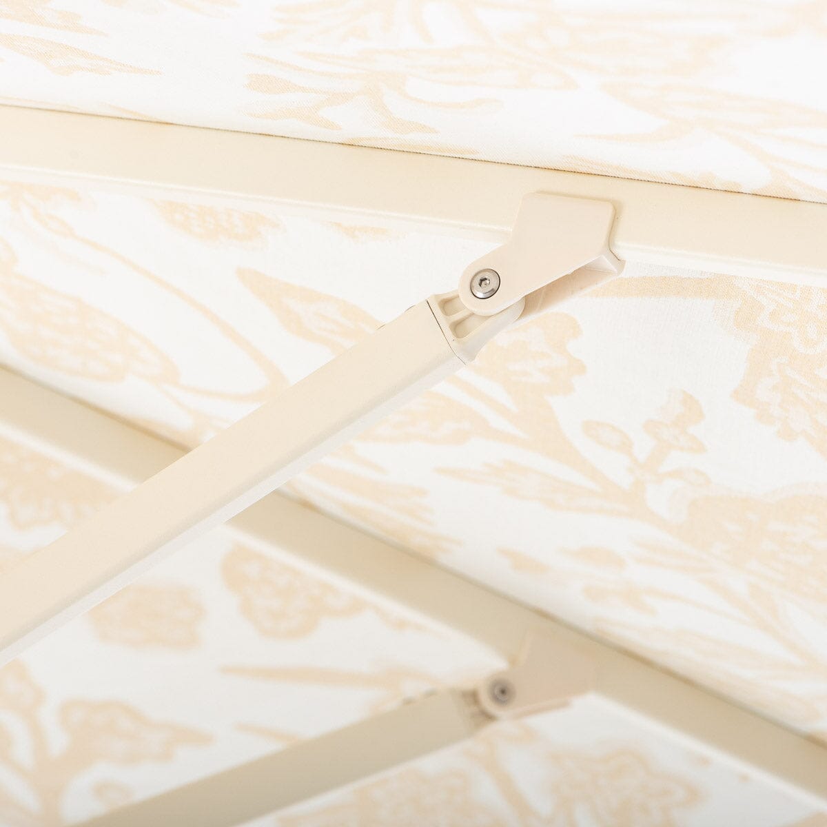 The Terrace Umbrella - Image 8