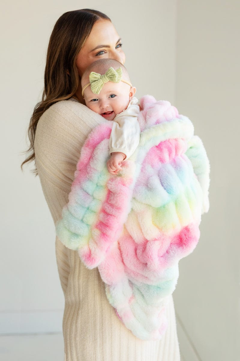 Hugs Tie Dye Pastel Blanket - Image 2